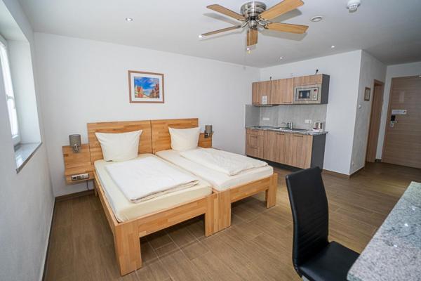 Boardinghouse Schellenberg Hotel โดเนาเวิร์ท ภายนอก รูปภาพ